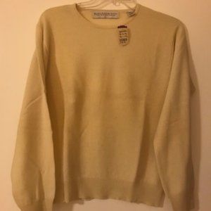 New cream color two-ply cashmere sweater, PL